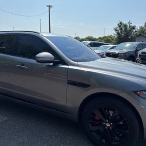 صورة مصغرة 13 لـ 2021 Jaguar F-PACE P400 R-DYNAMIC S