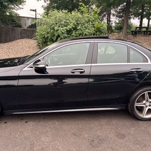 2015 Mercedes-BENZ C-CLASS photo 4