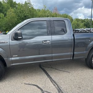 2017 FORD F150 XLT — фото 4
