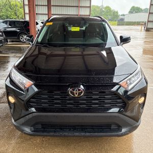 2021 Toyota RAV4 XLE PREMIUM thumbnail 14