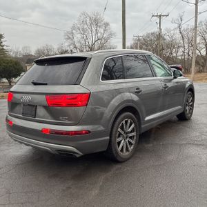 AUDI Q7 3.0T PREMIUM - 8