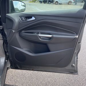 صورة مصغرة 75 لـ 2014 FORD ESCAPE SE