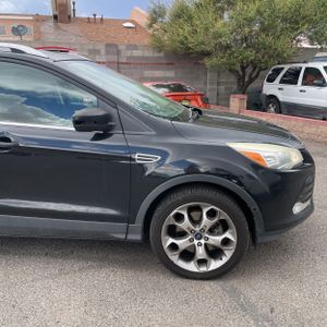 صورة مصغرة 13 لـ 2014 FORD ESCAPE TITANIUM