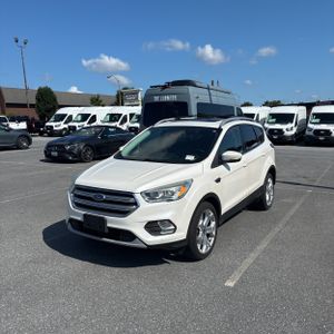 صورة 1 لـ 2017 FORD ESCAPE TITANIUM