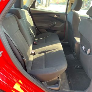 صورة مصغرة 33 لـ 2016 FORD FOCUS SE
