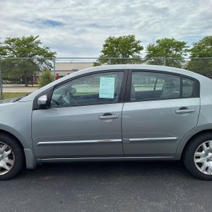 NISSAN SENTRA 2.0 S - 4