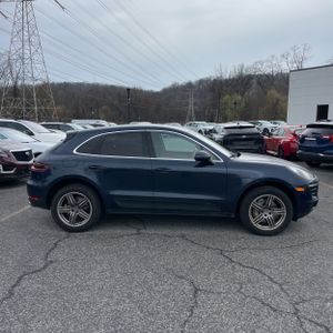 PORSCHE MACAN S - 10