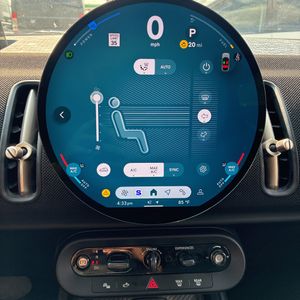 2026 MINI COUNTRYMAN COOPER S — миниатюра 38