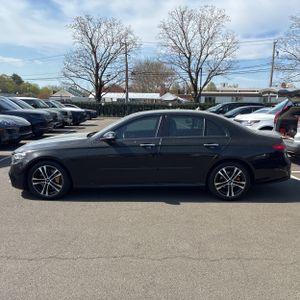 MERCEDES-BENZ E-CLASS - 3