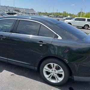 FORD TAURUS SEL - 6