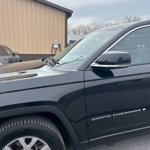 JEEP GRAND CHEROKEE L LIMITED - 2