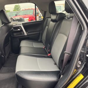صورة مصغرة 34 لـ 2017 Toyota 4RUNNER SR5 PREMIUM