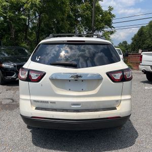 2017 Chevrolet TRAVERSE LT — фото 7