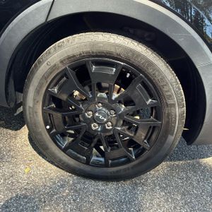 صورة 18 لـ 2022 KIA TELLURIDE EX
