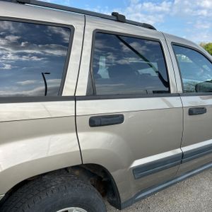 JEEP GRAND CHEROKEE LAREDO - 9