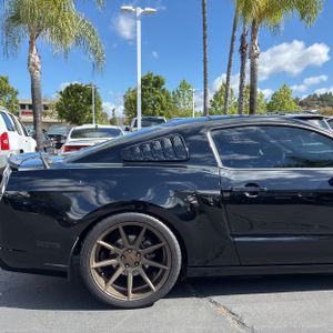 FORD MUSTANG GT PREMIUM - 9