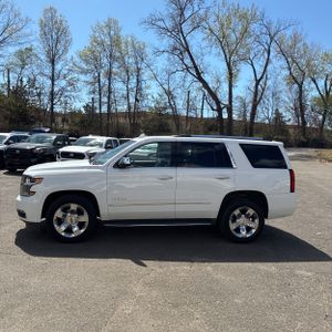 CHEVROLET TAHOE PREMIER - 3