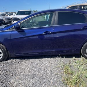 HYUNDAI SONATA GLS - 4