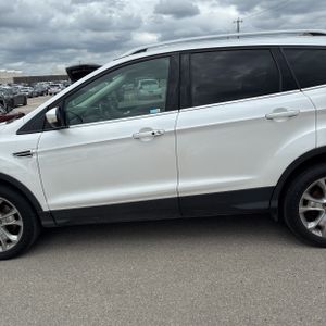 FORD ESCAPE TITANIUM - 4