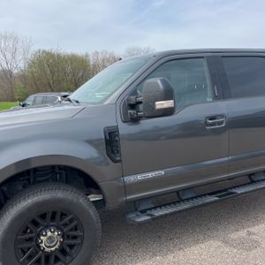 FORD F-250 SUPER DUTY LARIAT - 2
