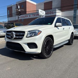 MERCEDES-BENZ GLS - 1