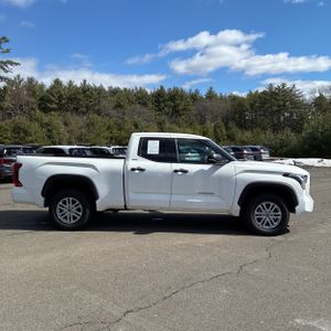 TOYOTA TUNDRA - 10
