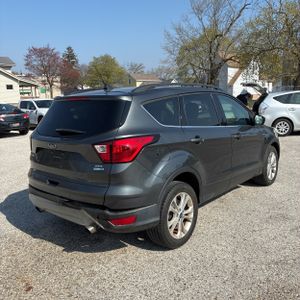 FORD ESCAPE SEL - 8