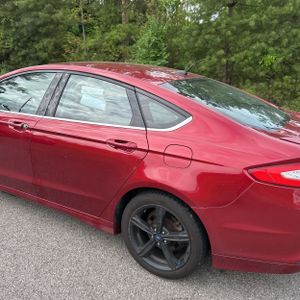 FORD FUSION SE - 6