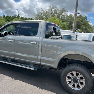 FORD F-350 SUPER DUTY LARIAT - 6