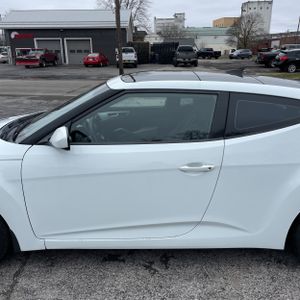 HYUNDAI VELOSTER BASE - 4