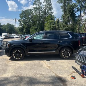 صورة 3 لـ 2023 KIA TELLURIDE S