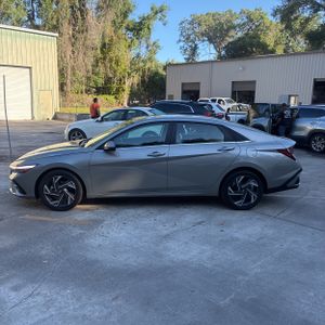 HYUNDAI ELANTRA SEL CONVENIENCE - 3