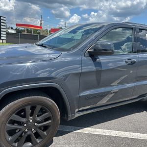 2018 JEEP GRAND CHEROKEE ALTITUDE 照片 2