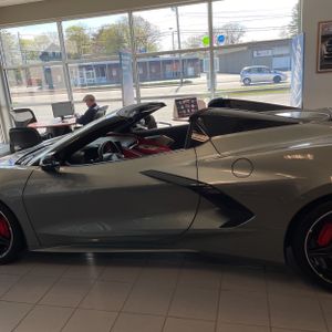 CHEVROLET CORVETTE STINGRAY - 3
