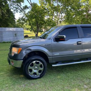 FORD F-150 XLT - 2