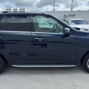 MERCEDES-BENZ GLE - 10