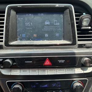 2018 Hyundai SONATA LIMITED — миниатюра 38