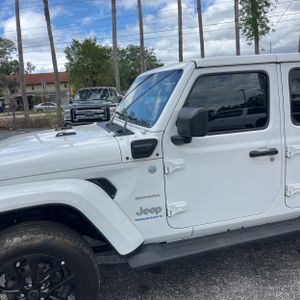 JEEP WRANGLER SAHARA 4XE - 2