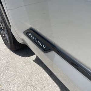 2022 Toyota TUNDRA PLATINUM — миниатюра 21