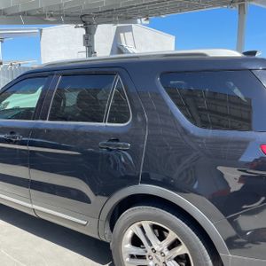 FORD EXPLORER XLT - 6