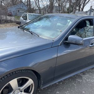 MERCEDES-BENZ E-CLASS - 2