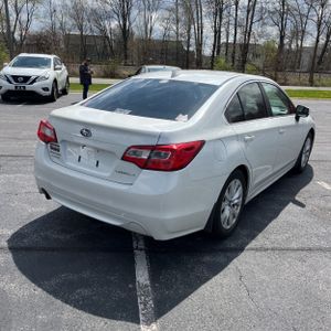 SUBARU LEGACY 2.5I PREMIUM - 8