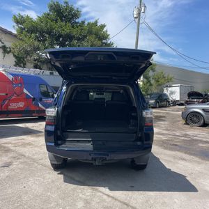 صورة مصغرة 41 لـ 2016 Toyota 4RUNNER SR5
