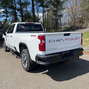 CHEVROLET SILVERADO 2500HD CUSTOM - 5