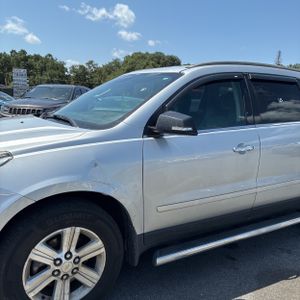 صورة 2 لـ 2014 Chevrolet TRAVERSE LT