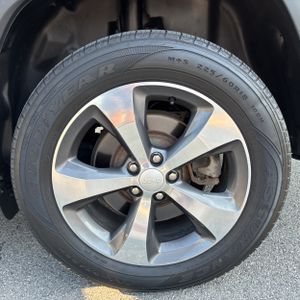 صورة مصغرة 18 لـ 2019 JEEP CHEROKEE LIMITED