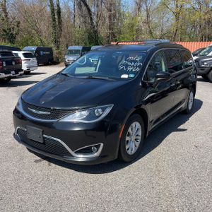 CHRYSLER PACIFICA TOURING-L - 1