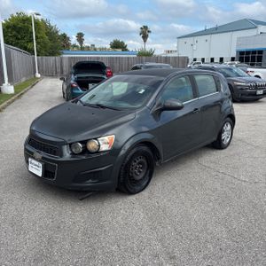 2016 Chevrolet SONIC LT AUTO 照片 1