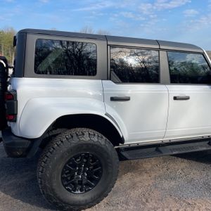 FORD BRONCO RAPTOR - 9