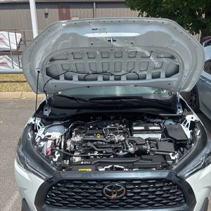 2025 Toyota COROLLA CROSS L — миниатюра 43